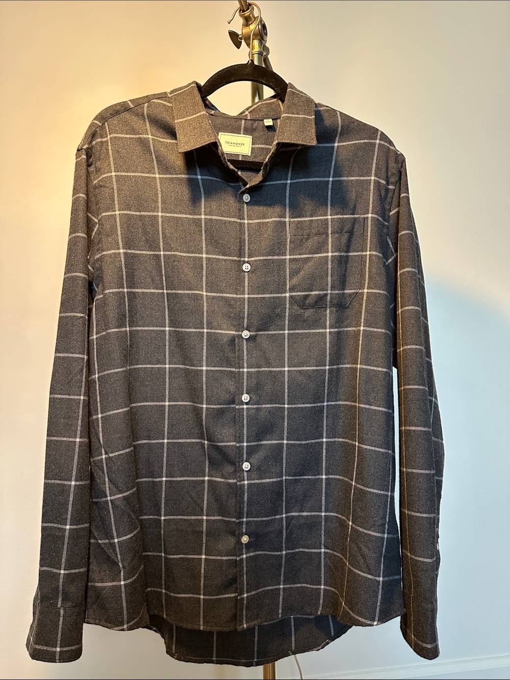 7 Diamonds Women’s Charcoal Windowpane Button-Down Shirt